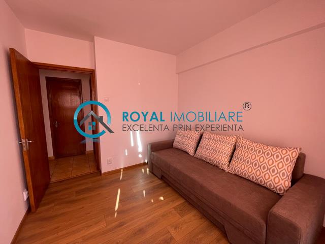 Royal Imobiliare   Inchiriere apartament Ultracentral Bloc Unirea