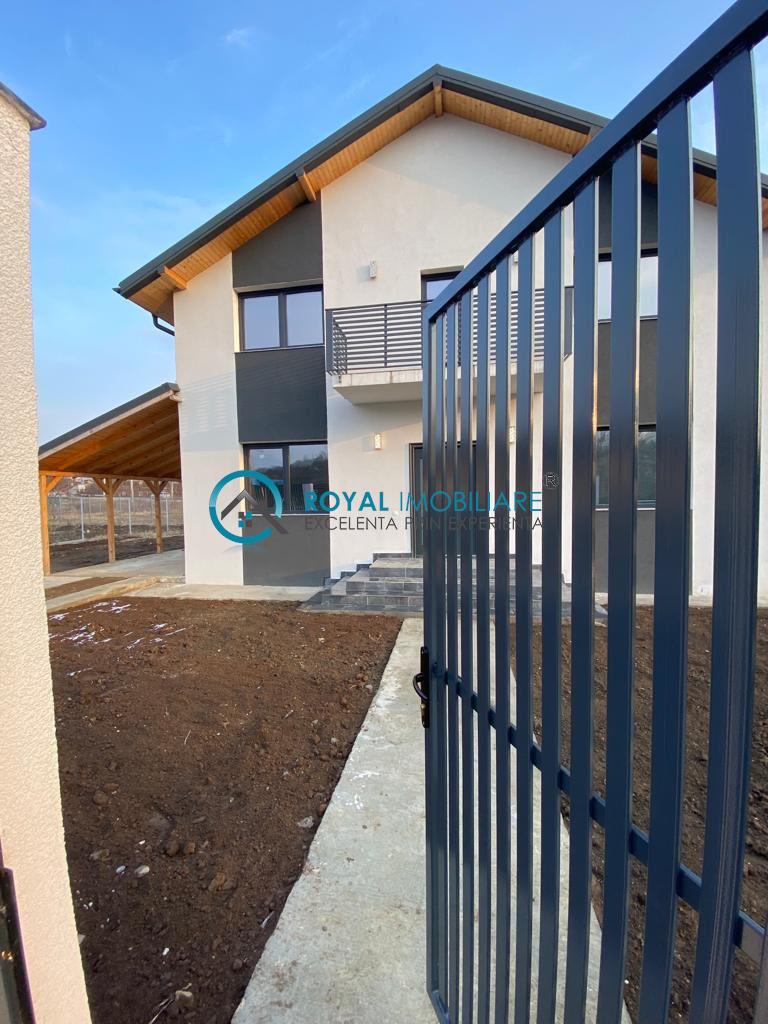 Royal Imobiliare   Vanzare Vila zona Paulesti   Cocosesti