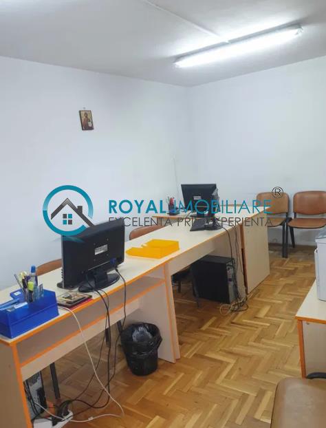 Royal Imobiliare    Vanzare Apartament zona Ultracentrala