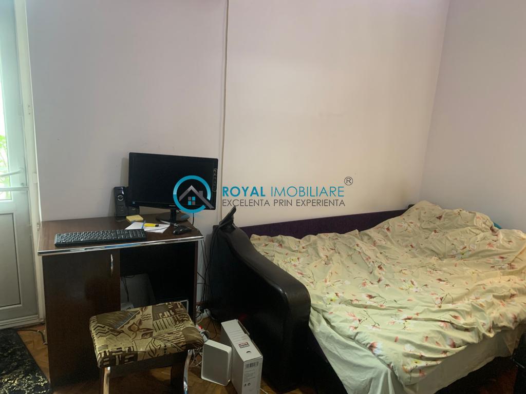 Royal Imobiliare   Vanzare Casa D+P+M, Ultracentral