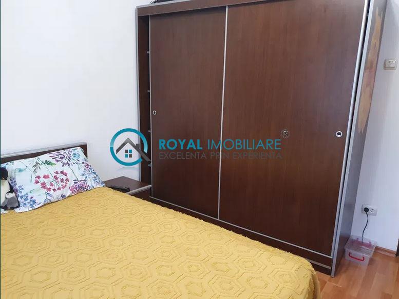 Royal Imobiliare   Vanzare apartament 2 camere, zona Nord  Cameliei