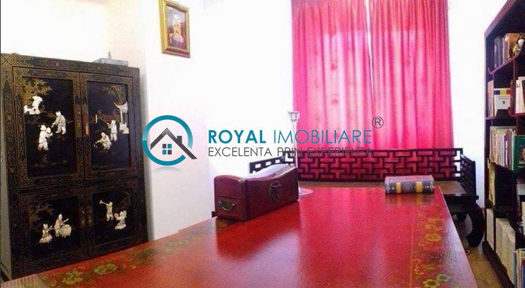 Royal Imobiliare   Vanzare apartament 3 camere, zona 9 Mai
