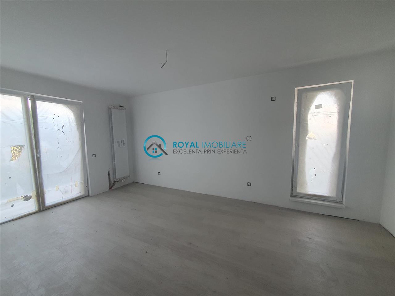 Royal Imobiliare   Vanzare apartament 2 camere, zona Bra Bucuresti