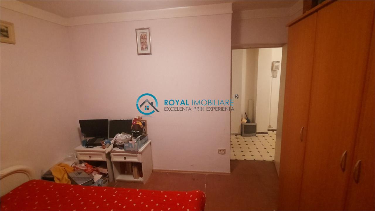 Royal Imobiliare   Vanzare apartament 2 camere, zona Marasesti