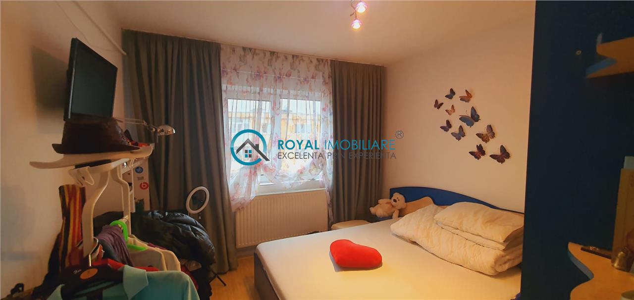 Royal Imobiliare   Vanzare apartament 3 camere, zona E Vacarescu