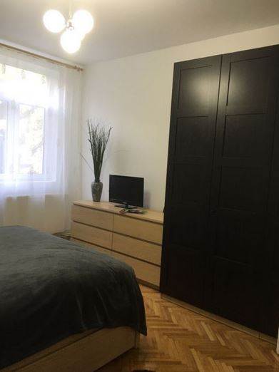 Royal Imobiliare   apartament 2 camere de inchiriat in Ploiesti, zona Eminescu