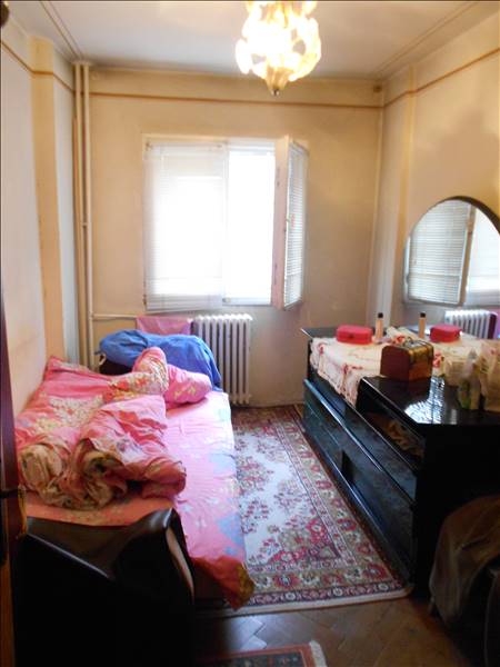 Royal Imobiliare   apartament 4 camere de vanzare in Ploiesti, zona Republicii