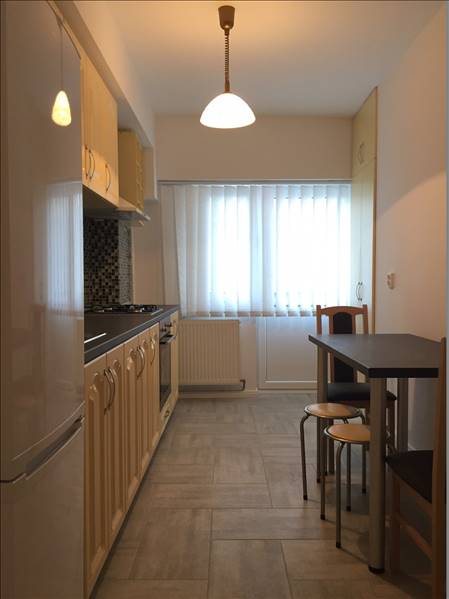 Royal Imobiliare   apartament 2 camere de inchiriat in Ploiesti, zona Ultracentral