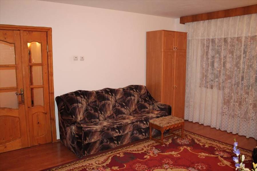 Royal Imobiliare   apartament 2 camere de inchiriat in Ploiesti, zona Eroilor
