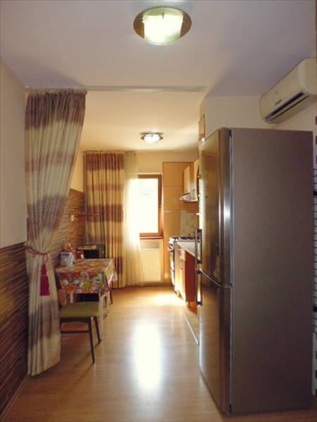 Royal Imobiliare   apartament 2 camere de vanzare in Ploiesti, zona Vest   Lamaita
