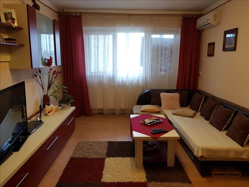 Royal Imobiliare   apartament 2 camere de vanzare in Ploiesti, zona Malu Rosu