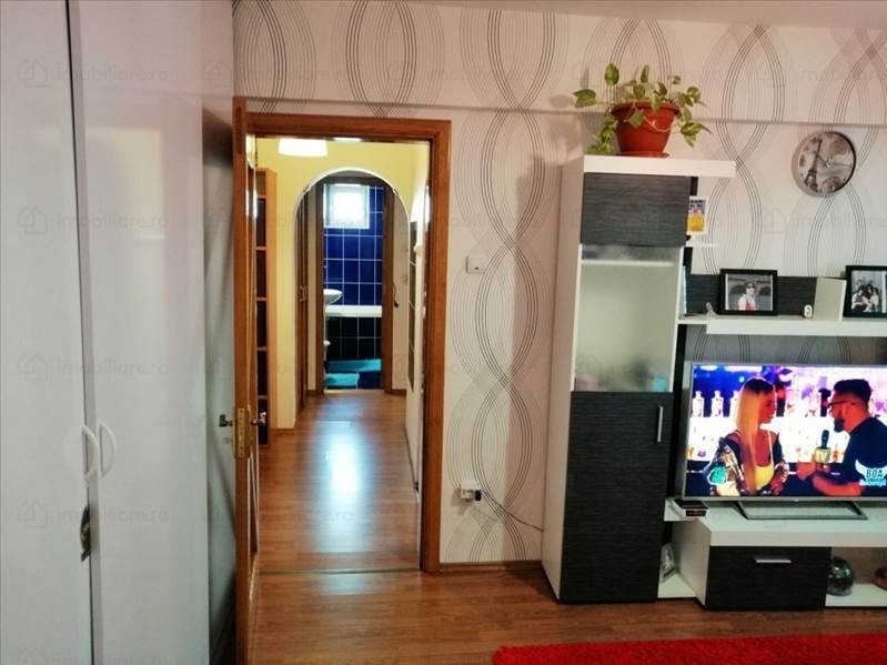 Royal Imobiliare   apartament 2 camere de vanzare in Ploiesti, zona Republicii