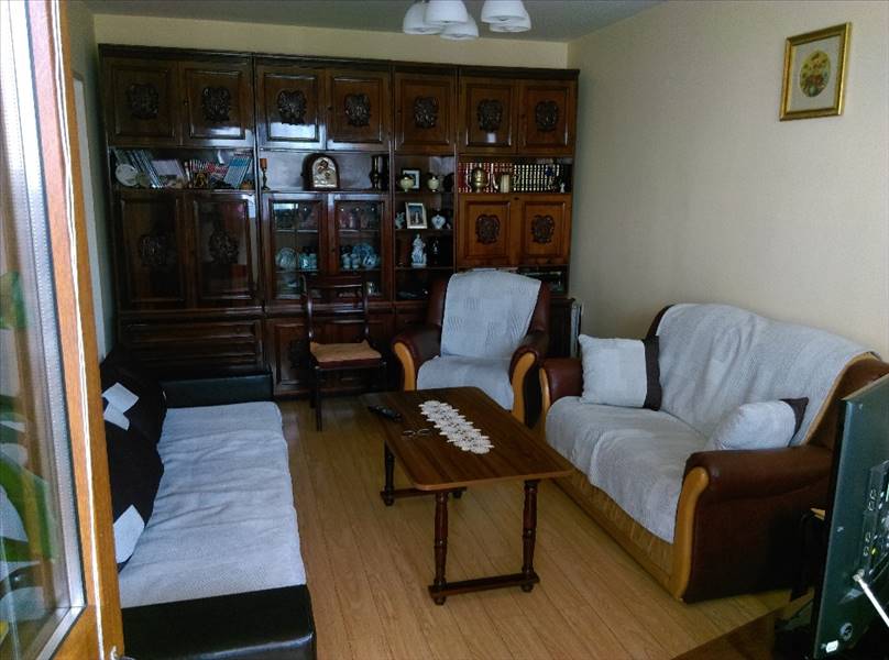 Royal Imobiliare   apartament 3 camere de vanzare in Ploiesti, zona Malu Rosu