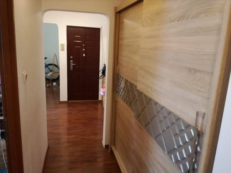 Royal Imobiliare   apartament 3 camere de inchiriat in Ploiesti, zona 9 Mai