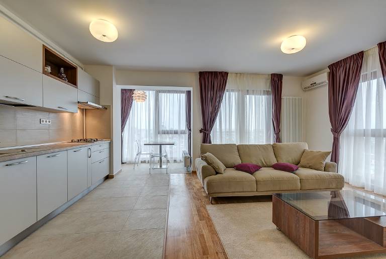 Royal Imobiliare   apartament 2 camere de inchiriat in Ploiesti, zona Central
