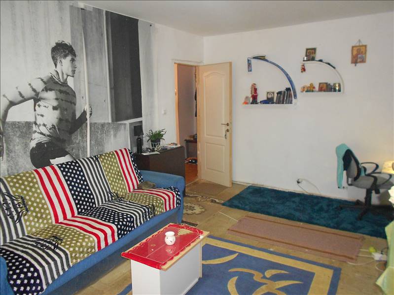 Royal Imobiliare   apartament 2 camere de vanzare in Ploiesti, zona Enachita Vacarescu