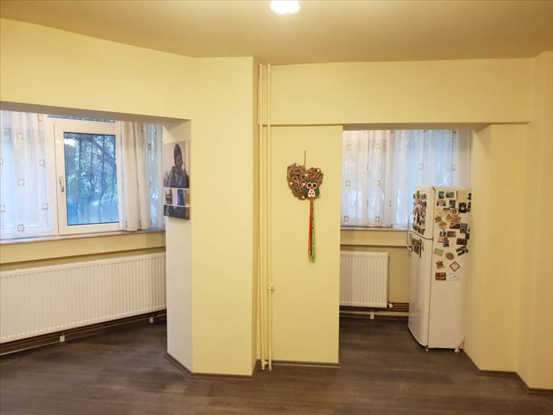 Royal Imobiliare   apartament 1 camera de vanzare in Ploiesti, zona Ultracentral