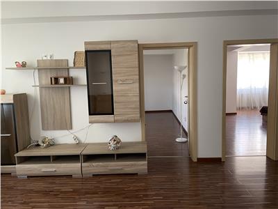 Royal Imobiliare   Vanzare Apartament 3 camere bloc nou