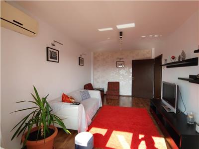 Royal Imobiliare - Vanzare apartament 2 camere, P-ta Mihai Viteazu