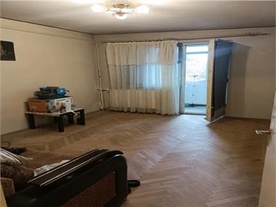 Royal Imobiliare- Vanzare apartament 2 camere, zona Vest