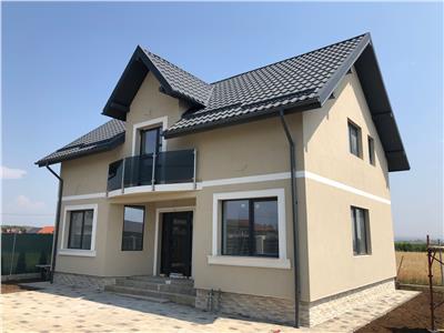 Royal Imobiliare - Vanzare Vila zona Strejnicu
