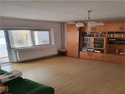Royal Imobiliare- Vanzare apartament 3 camere, zona Mihai Bravu