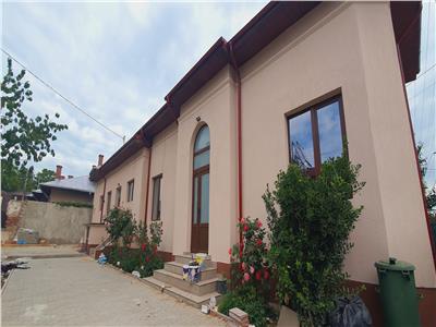 Royal Imobiliare   Vanzare casa, zona Ana Ipatescu