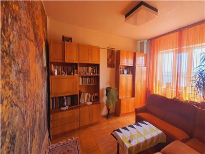 Royal Imobiliare - Vanzare apartament 3 camere, zona P-ta Mihai Viteazu