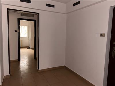 Royal Imobiliare Vanzare Apartament 3 Camere Zona Ultracentrala