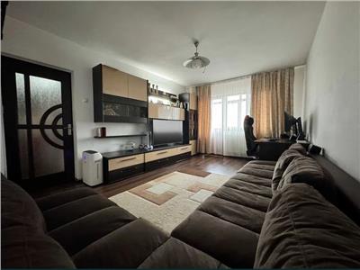 Royal Imobiliare-Vanzare Apartament 2 Camere Zona Vest