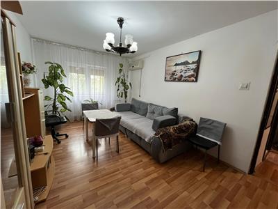 Royal Imobiliare-Vanzare Apartament 3 Camere Zona Mihai Bravu